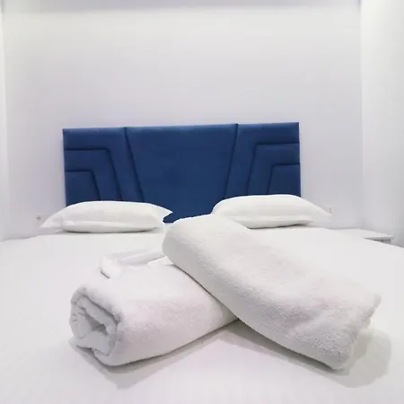 Memi Hotel *